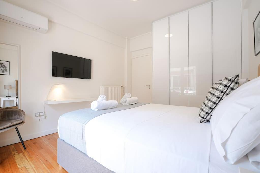 Syntagma Square, 60Sqm Dream Suite Athens Luaran gambar