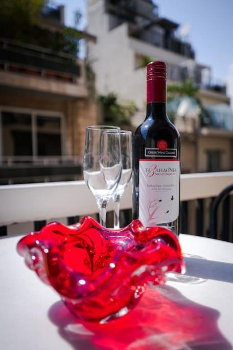 Syntagma Square, 60Sqm Dream Suite Athens Luaran gambar